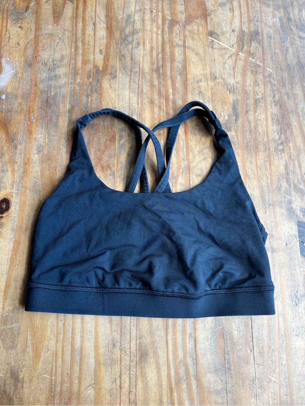 Black lululemon sports bra